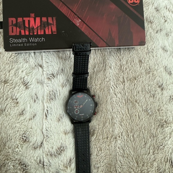 DC Batman Stealth Watch in Red and Black - Picture 10 of 15